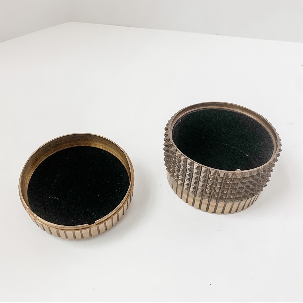 Philip Crangi | Spiked Trinket Box - Picture 6 of 8